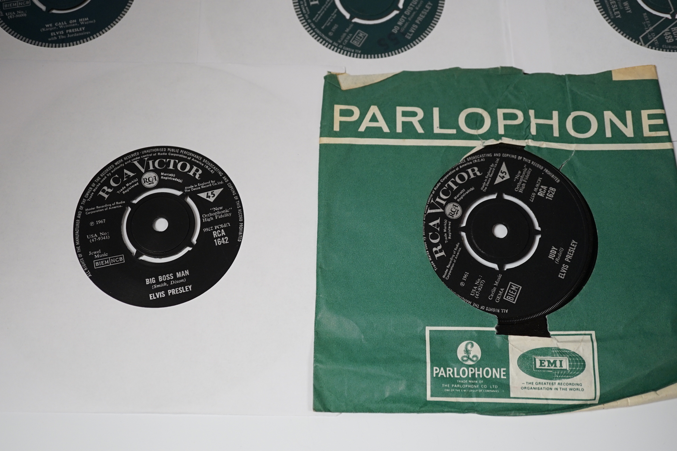 Four Elvis Presley original RCA Victor Demonstration Record 7” singles; U.S. Male/Stay Away (release date 19-5-68), Ask Me/Ain’t That Loving You Baby (23-10-64), You’re the Devil in Disguise/Please Don’t Drag That String